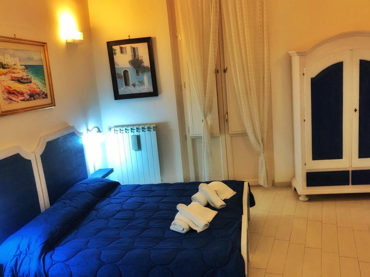 Palazzo Salia Bed & Breakfast Lecce Dış mekan fotoğraf