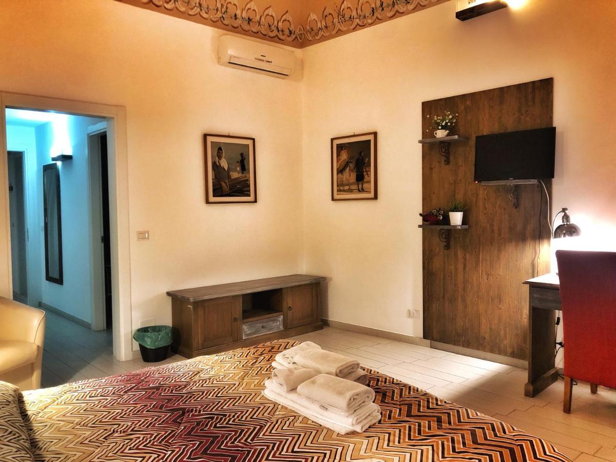 Palazzo Salia Bed & Breakfast Lecce Dış mekan fotoğraf