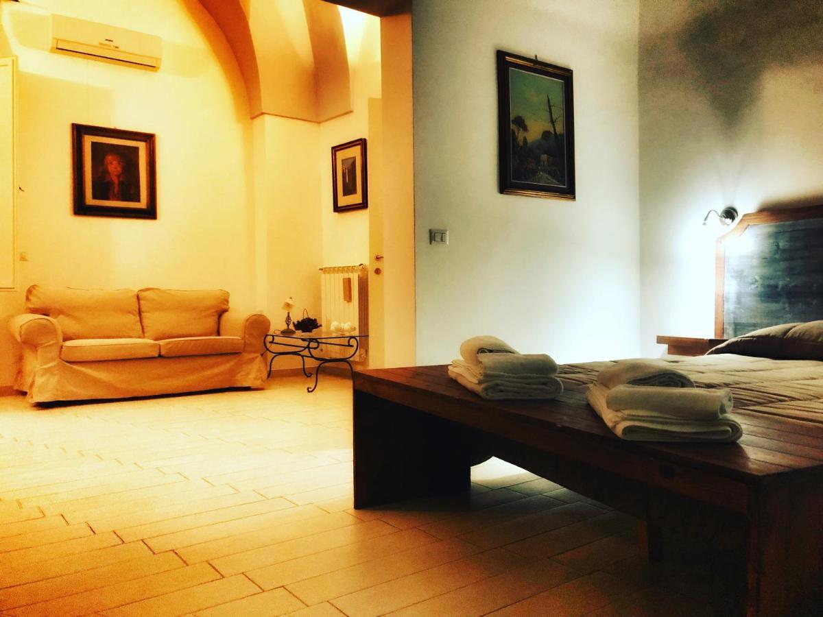 Palazzo Salia Bed & Breakfast Lecce Dış mekan fotoğraf