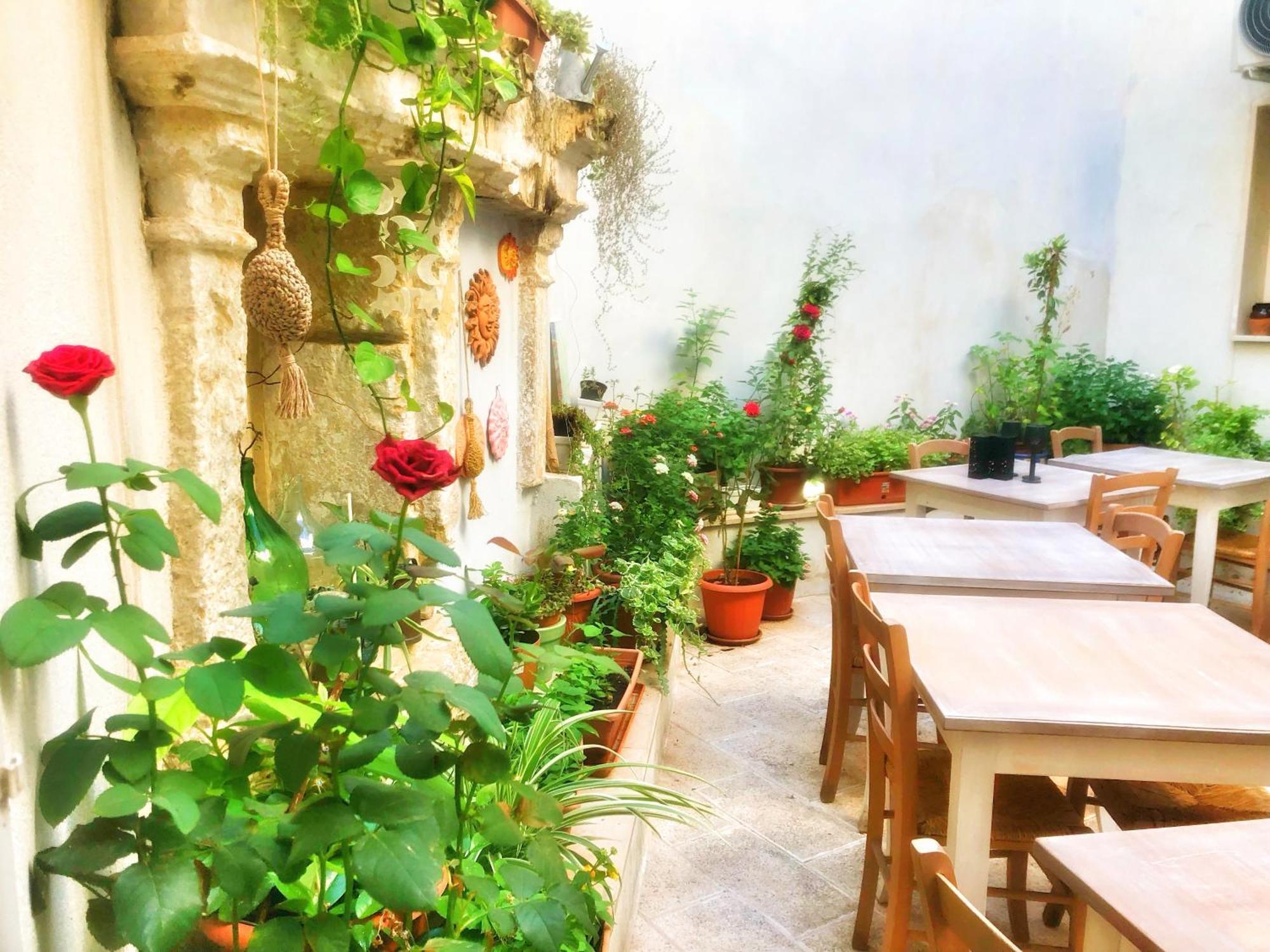 Palazzo Salia Bed & Breakfast Lecce Dış mekan fotoğraf